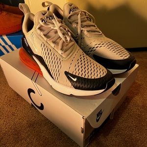 Nike Airmax 270